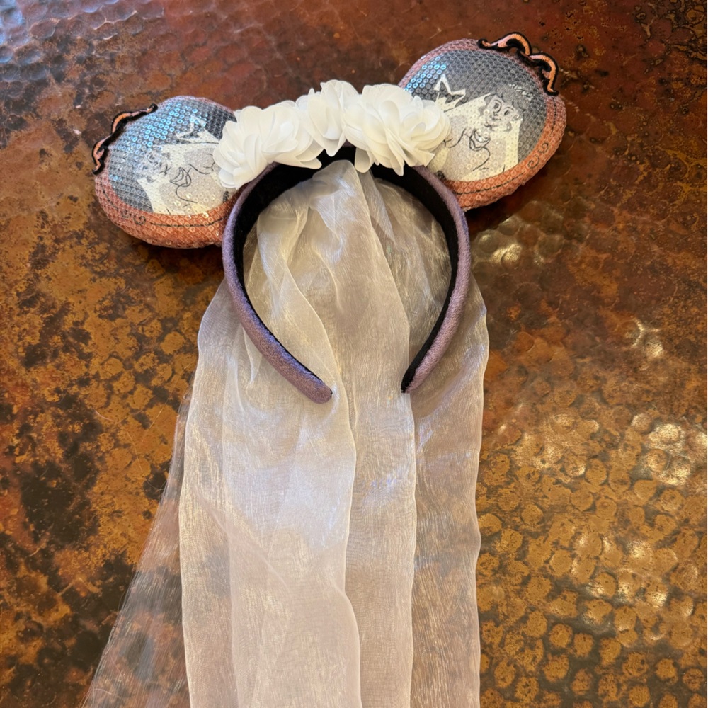 Disney Parks The Haunted Mansion Bride Minnie Ears